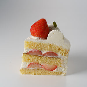 生クリームデコレーションケーキ